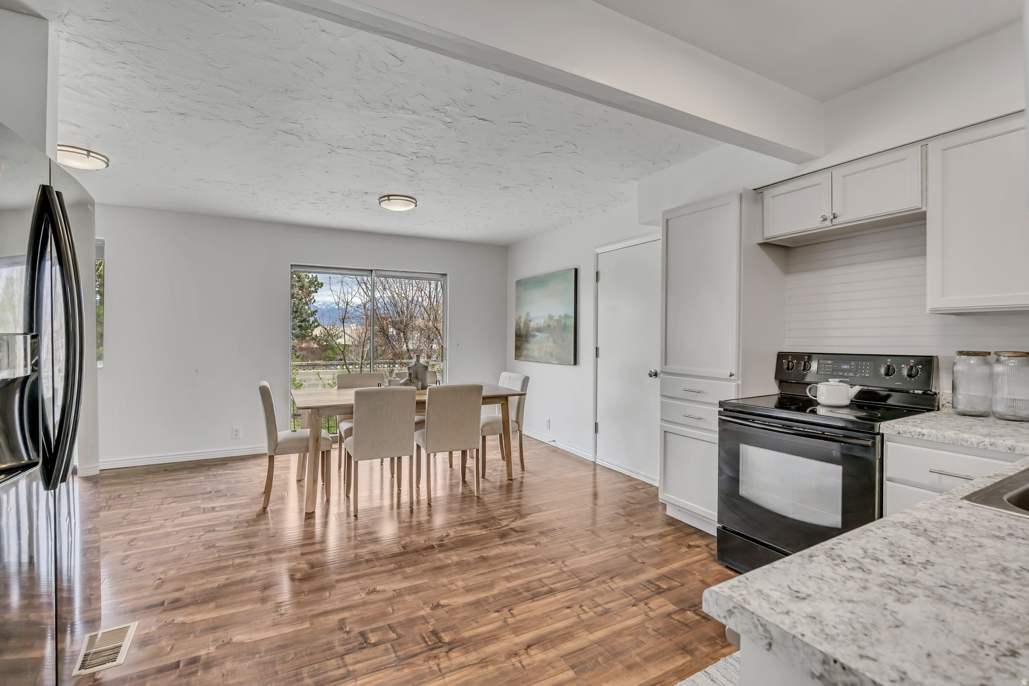 BLAKE HEIGHTS #12 - Residential