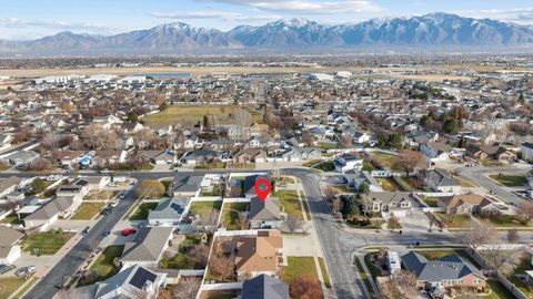 Tiny photo for 4976 W WOOD SPRING DR, West Jordan, UT 84081 (MLS # 2126763)