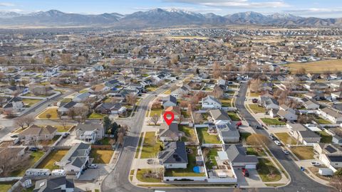 Tiny photo for 4976 W WOOD SPRING DR, West Jordan, UT 84081 (MLS # 2126763)