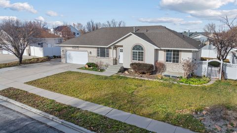 Tiny photo for 4976 W WOOD SPRING DR, West Jordan, UT 84081 (MLS # 2126763)