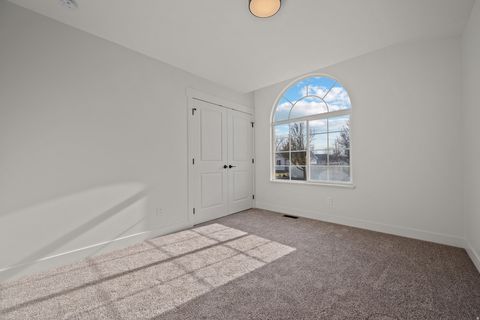 Tiny photo for 4976 W WOOD SPRING DR, West Jordan, UT 84081 (MLS # 2126763)