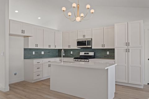 Tiny photo for 4976 W WOOD SPRING DR, West Jordan, UT 84081 (MLS # 2126763)