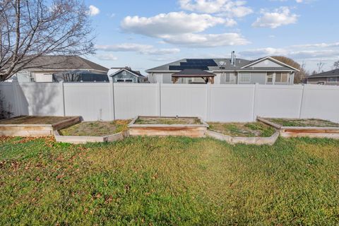 Tiny photo for 4976 W WOOD SPRING DR, West Jordan, UT 84081 (MLS # 2126763)