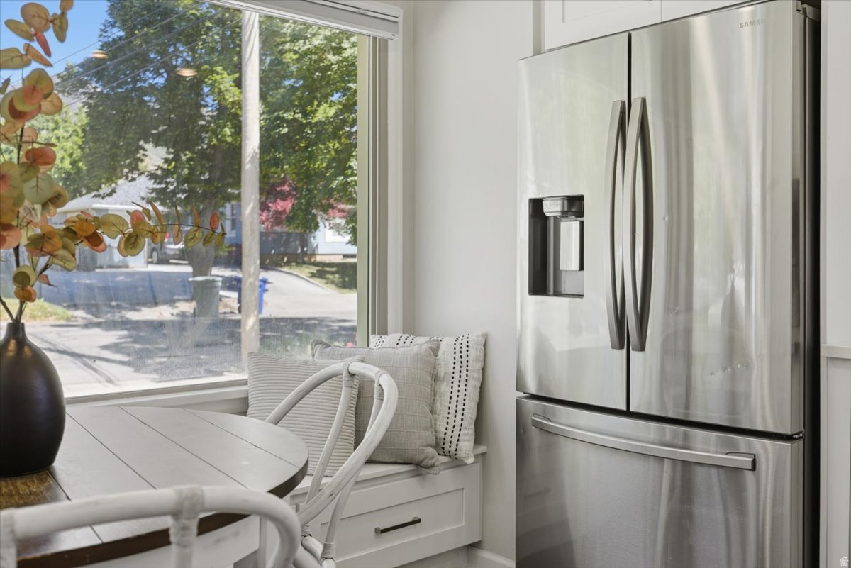 COUNTRY CLUB HEIGHTS - Residential