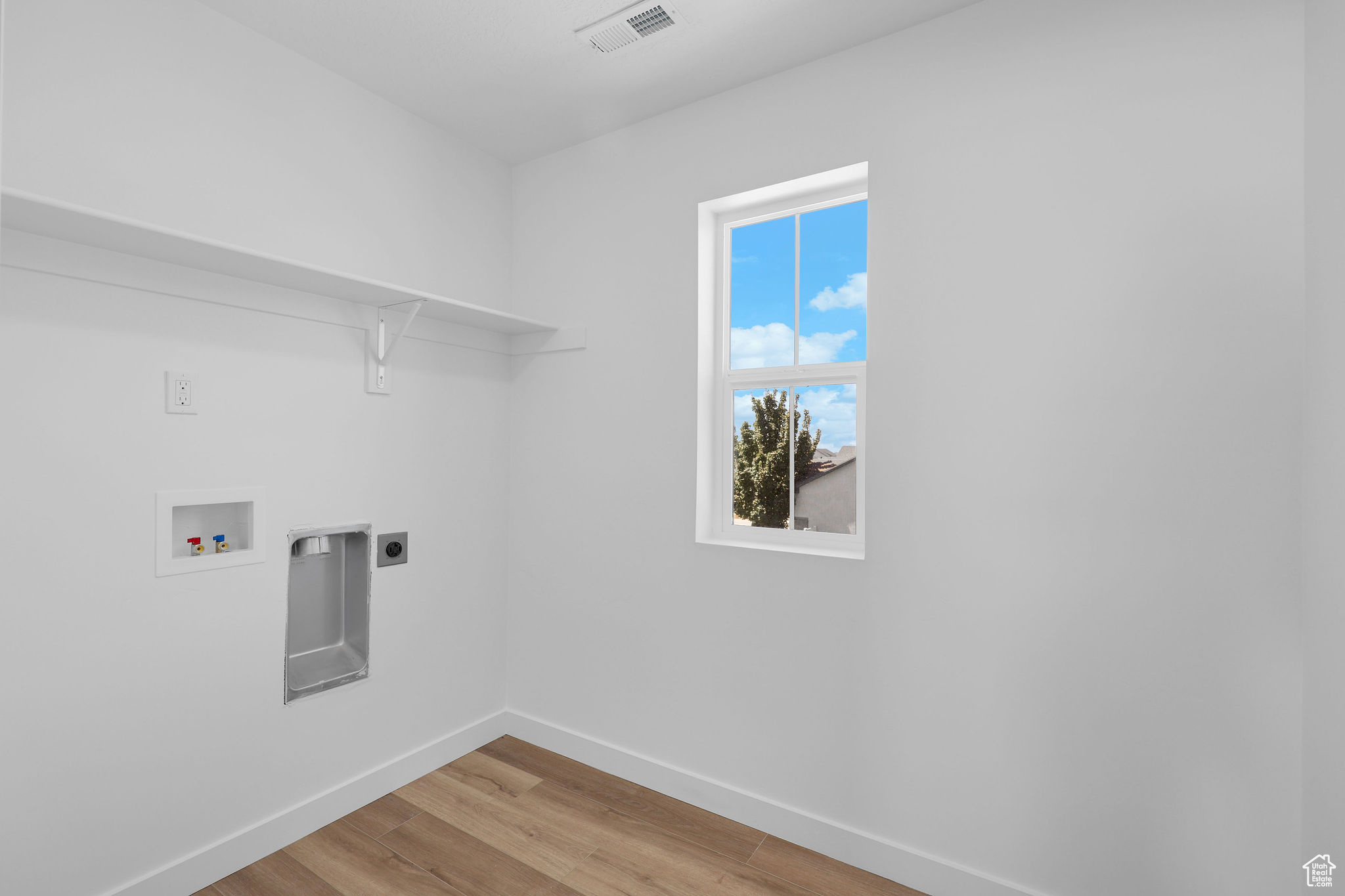 IVIE MEADOWS - Residential