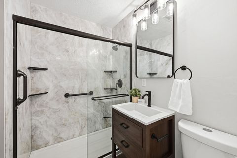Tiny photo for 1448 N REID DR, Layton, UT 84041 (MLS # 2158975)