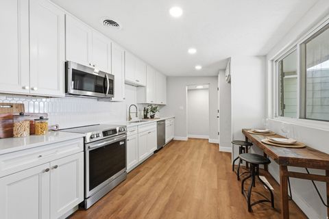 Tiny photo for 1448 N REID DR, Layton, UT 84041 (MLS # 2158975)