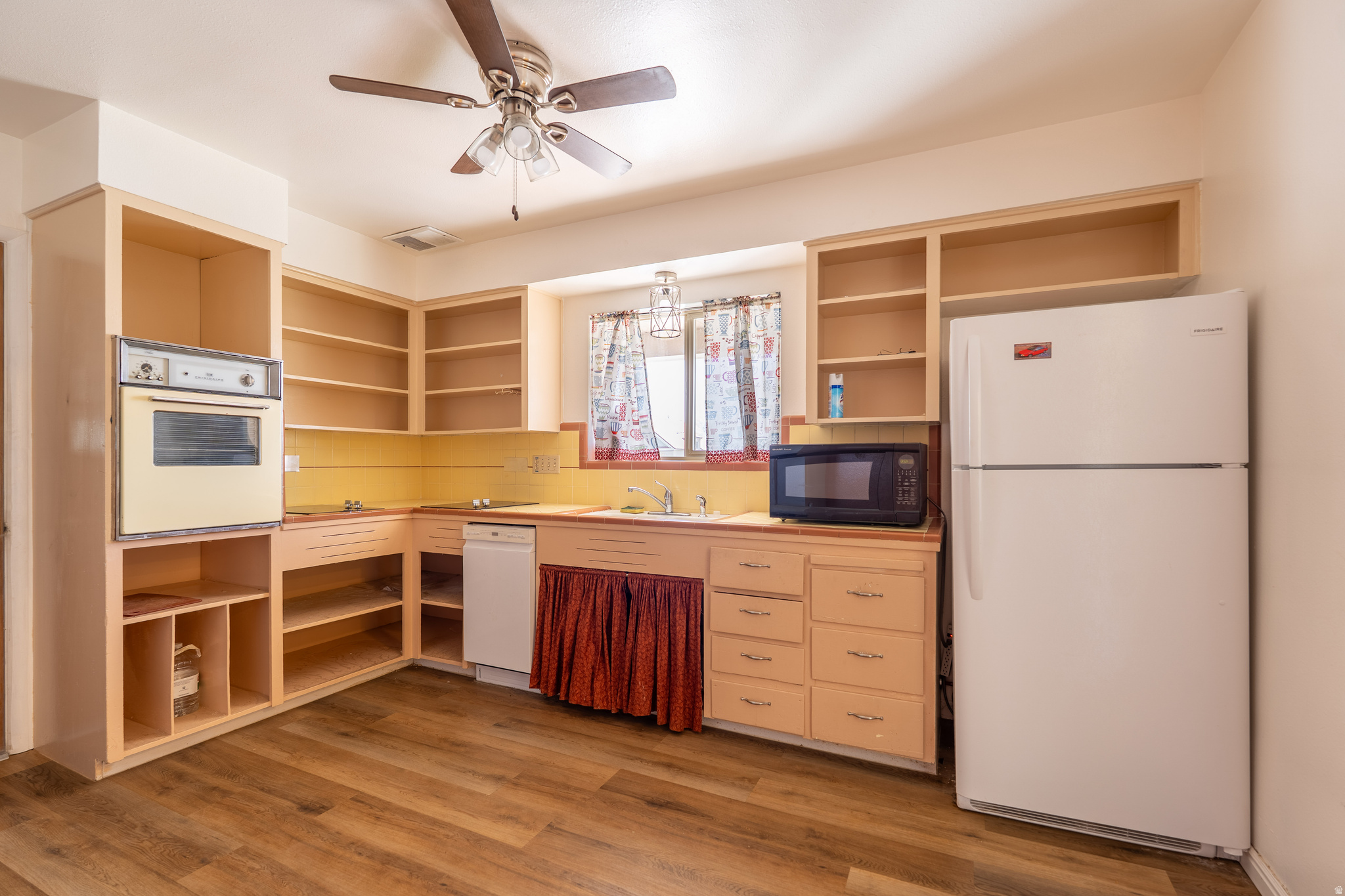R-1 - Residential