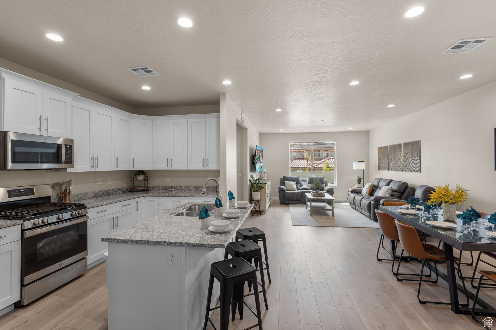 ESCONDIDO AT SIENNA HILLS PH 3 - Residential