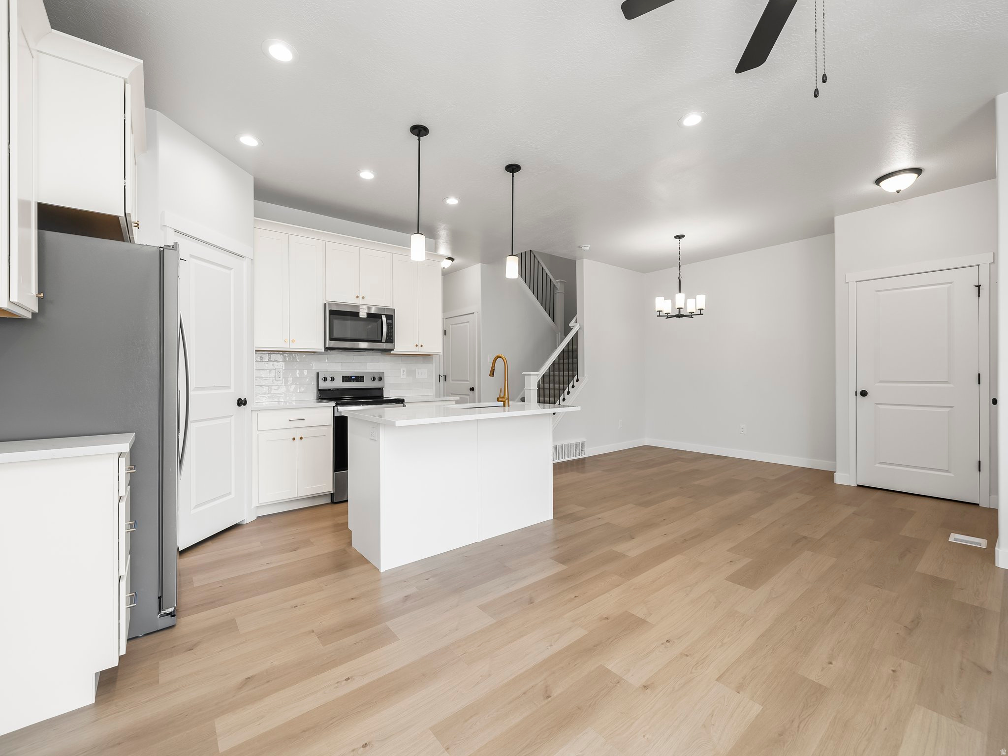 JUNIPER RIDGE - Residential