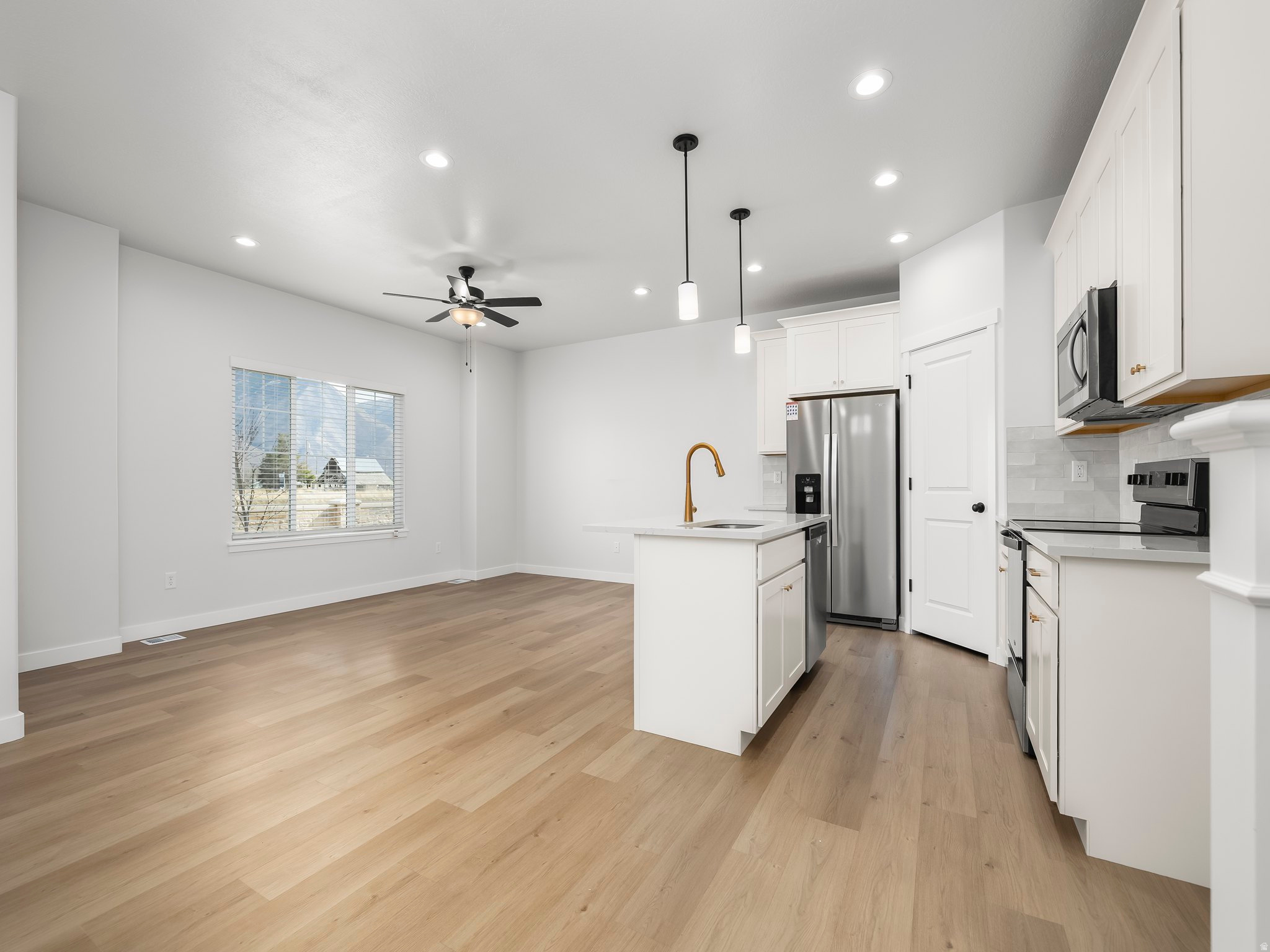 JUNIPER RIDGE - Residential