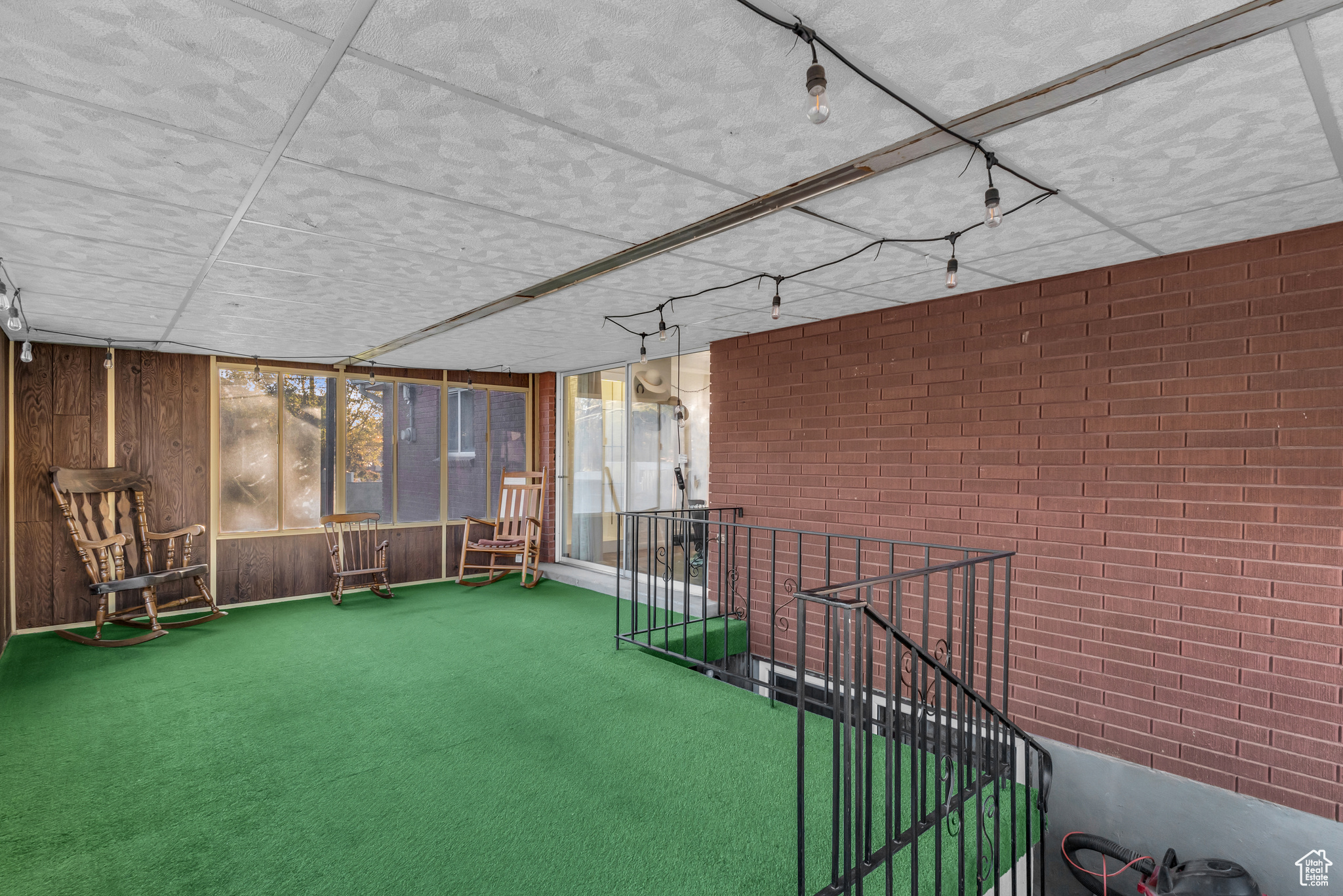 HAMILTON ACRES - Residential