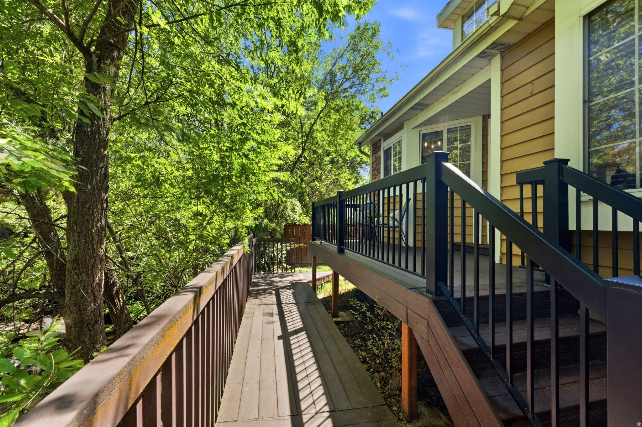 SHADYBROOK - Residential