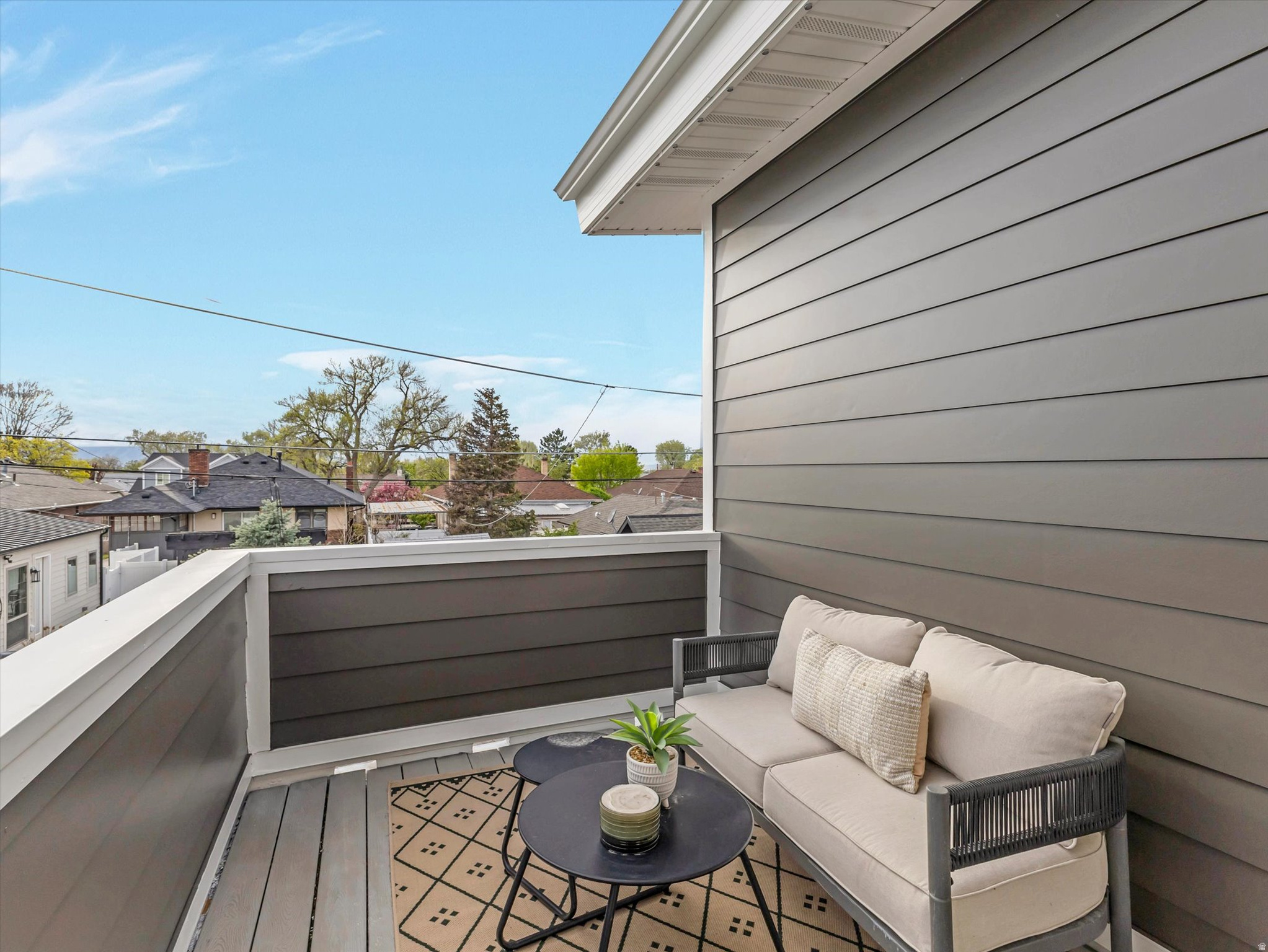 LOT 15 BLK 2 PARADISE ADD - Residential