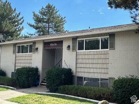 Photo of 3657 W 4700 S #A, Taylorsville, UT 84129 (MLS # 2108231)