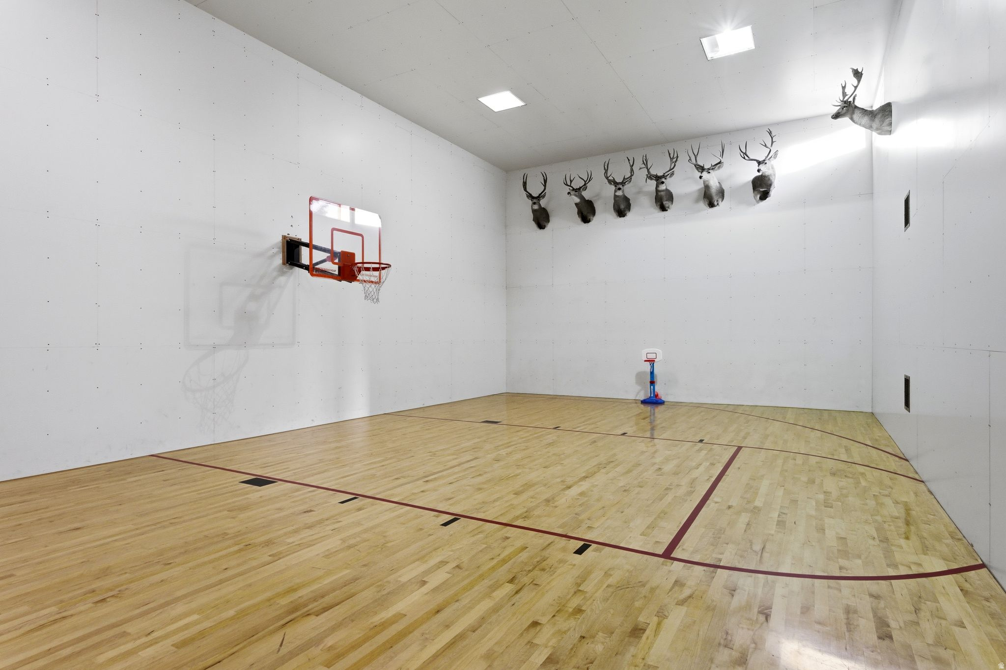 RIDGE ESTATES OF MAPLE HILLS - Residential