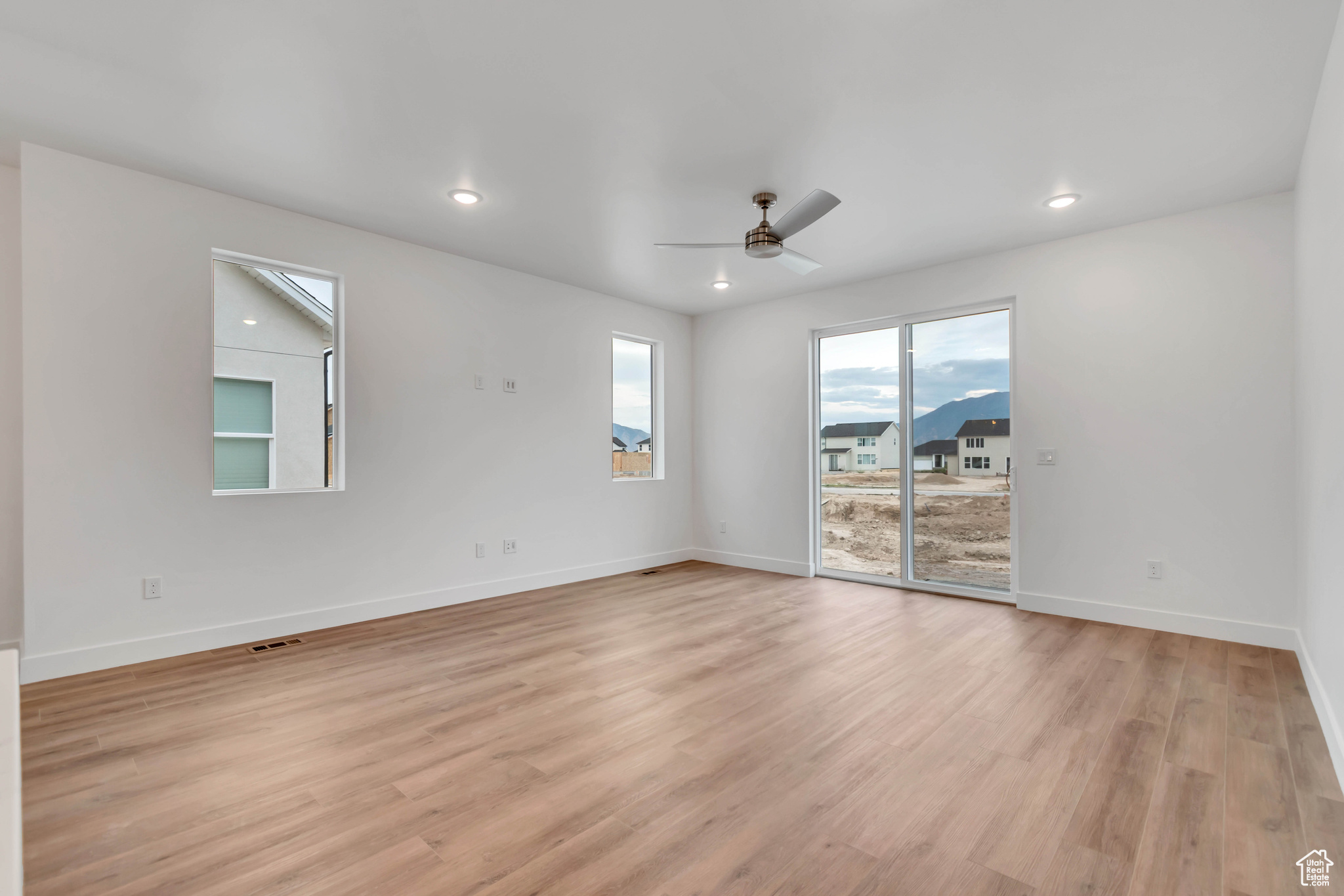 ARROWHEAD RANCH - Residential