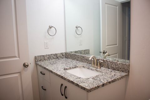 Tiny photo for 335 S 1540 E, Hyrum, UT 84319 (MLS # 2155121)