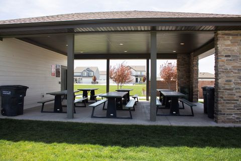 Tiny photo for 335 S 1540 E, Hyrum, UT 84319 (MLS # 2155121)