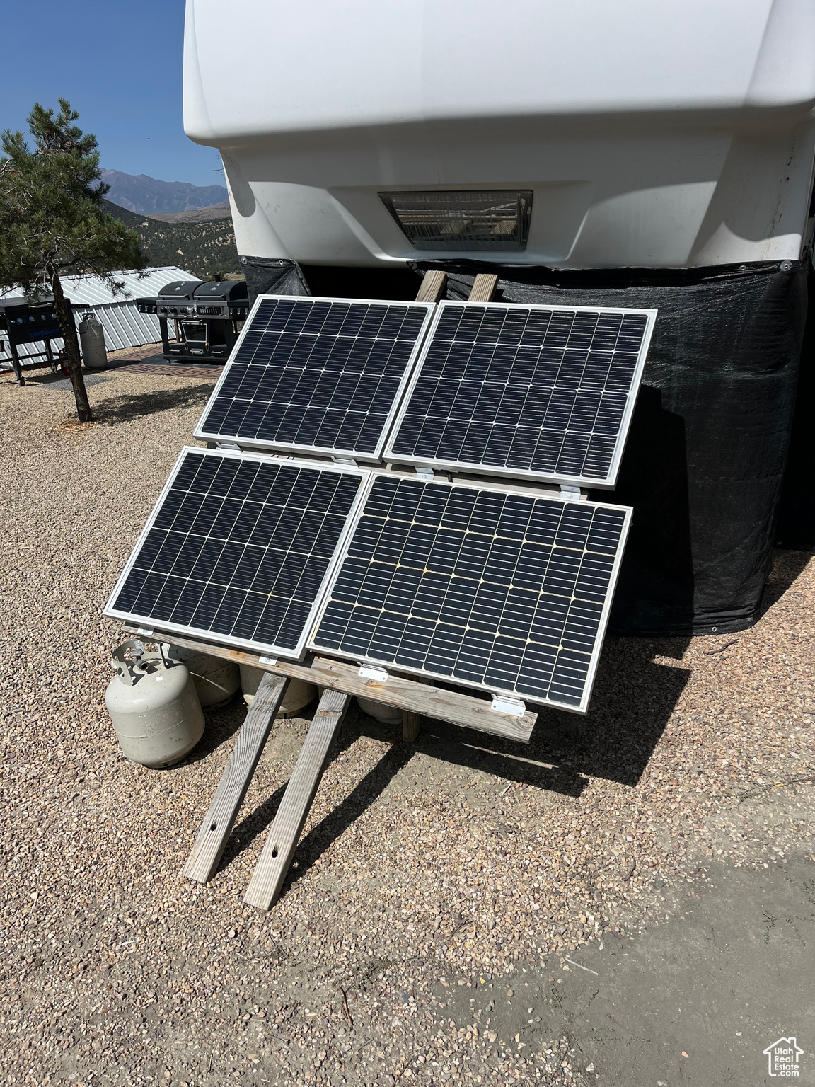 HIDEAWAY VALLEY - Land