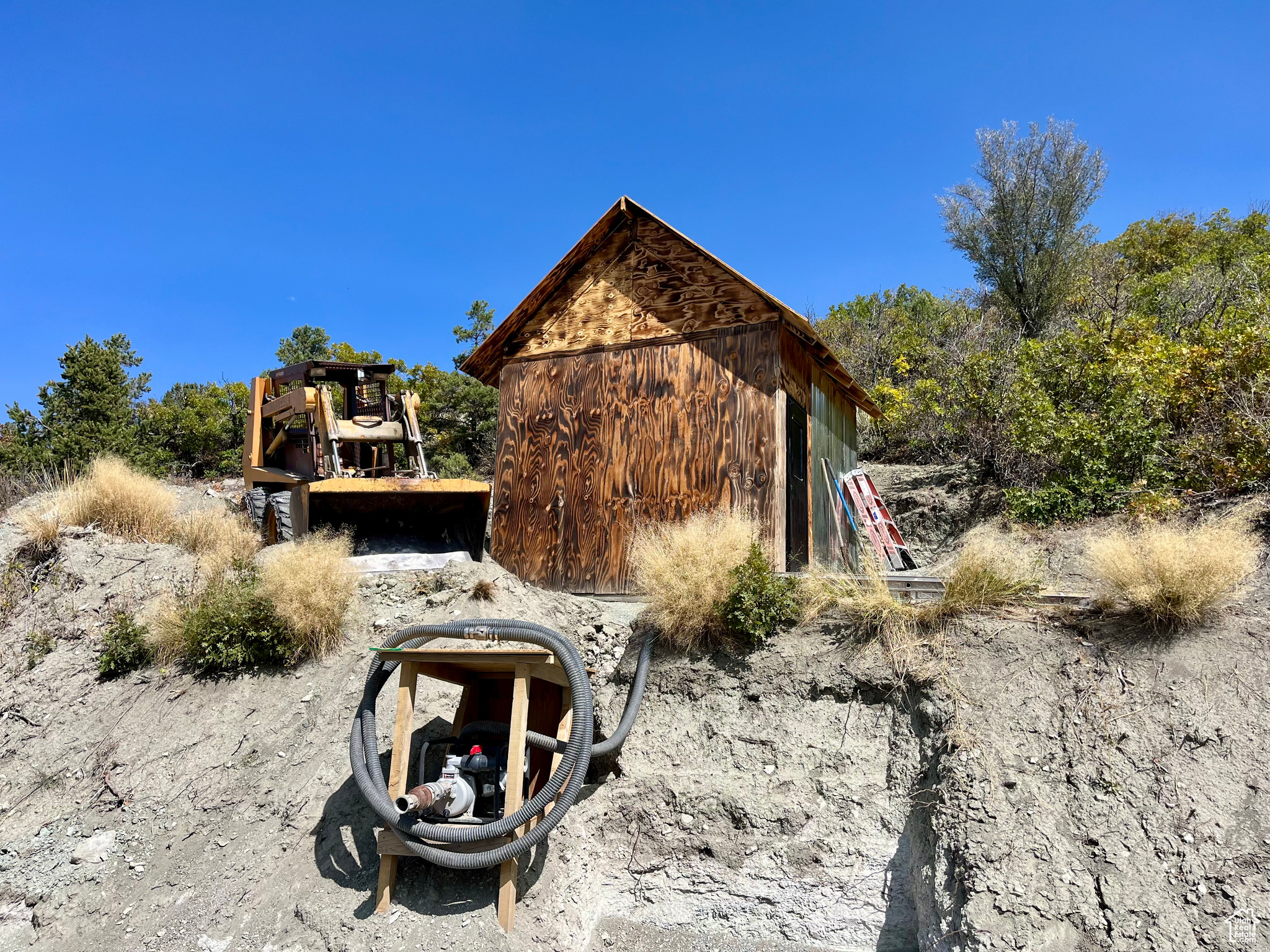 HIDEAWAY VALLEY - Land