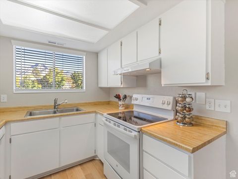 Tiny photo for 4616 S QUAIL VISTA CV #I, Millcreek, UT 84117 (MLS # 2119420)