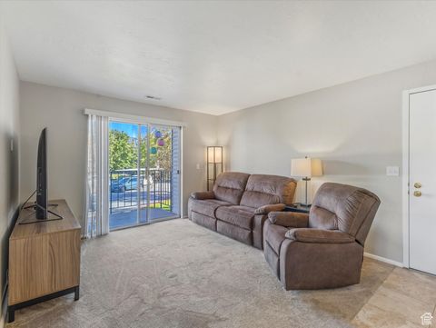 Tiny photo for 4616 S QUAIL VISTA CV #I, Millcreek, UT 84117 (MLS # 2119420)