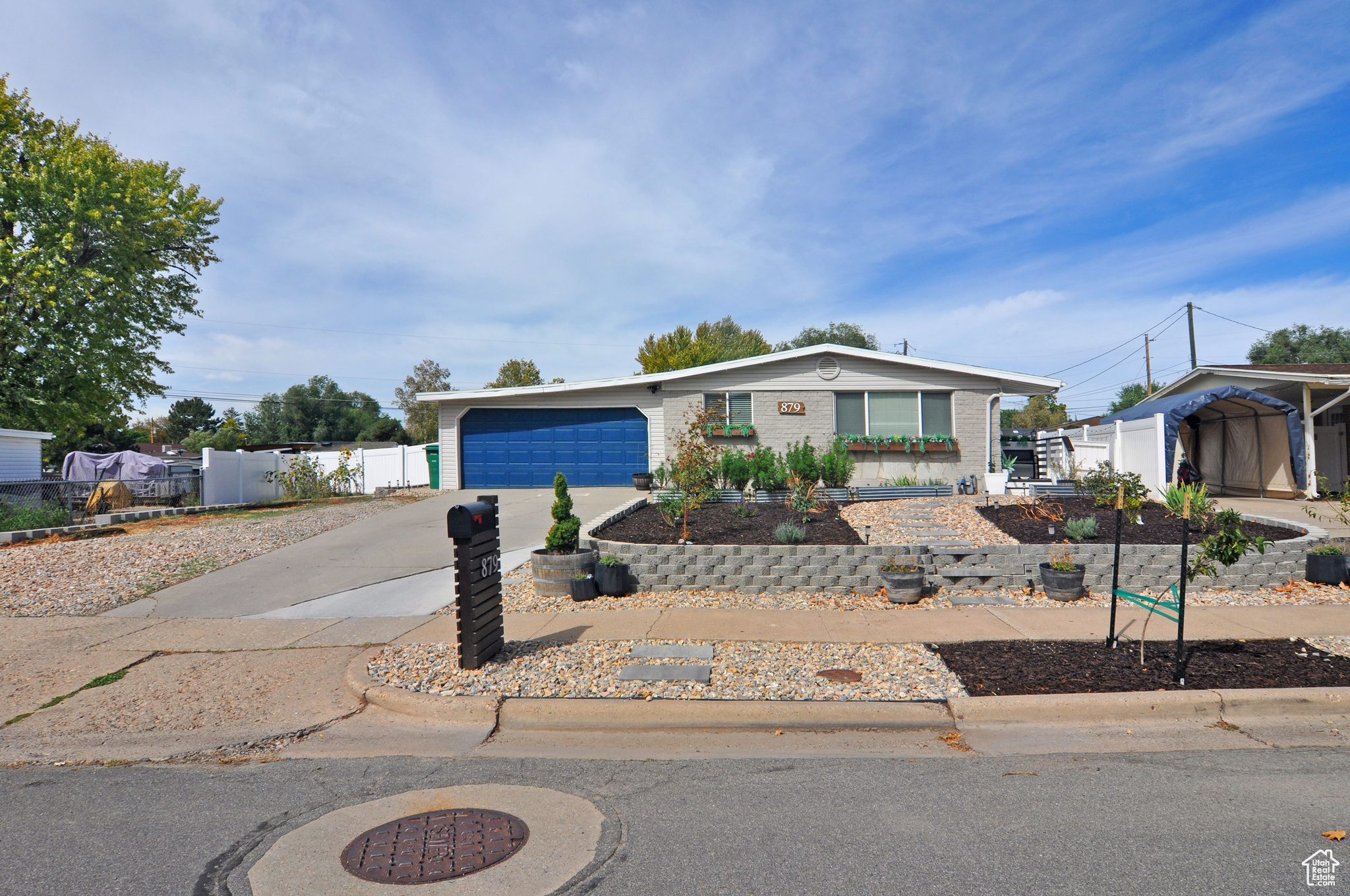 DIAMOND HILLS - Residential