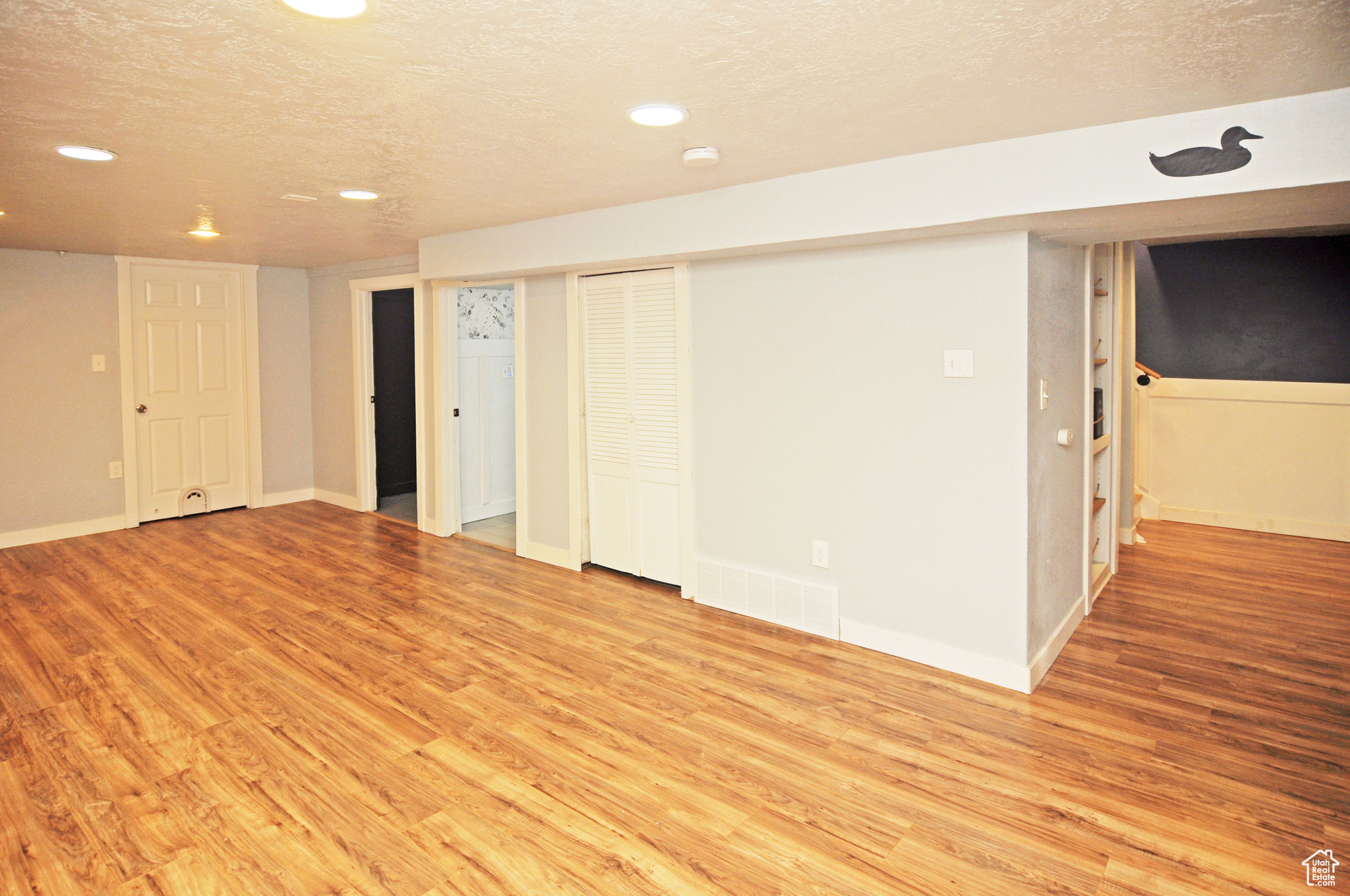 DIAMOND HILLS - Residential