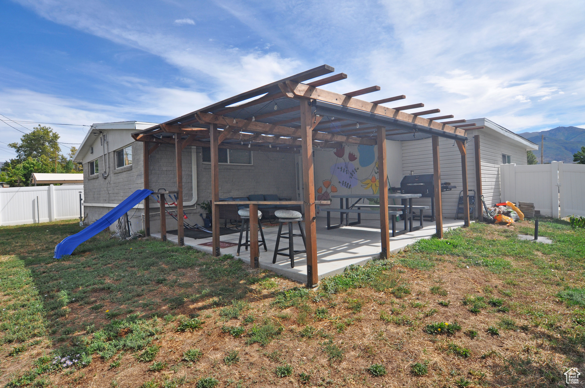 DIAMOND HILLS - Residential