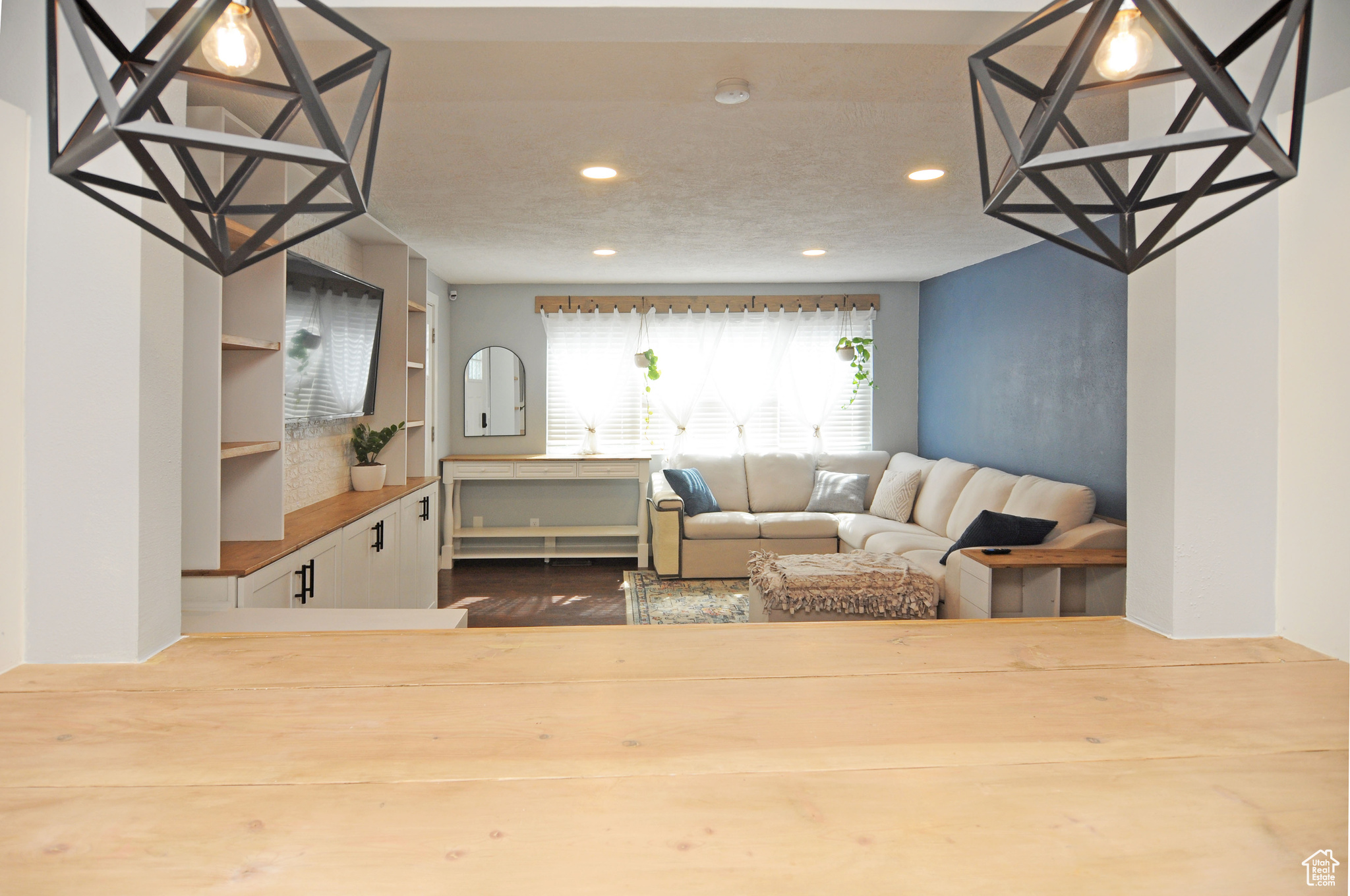 DIAMOND HILLS - Residential