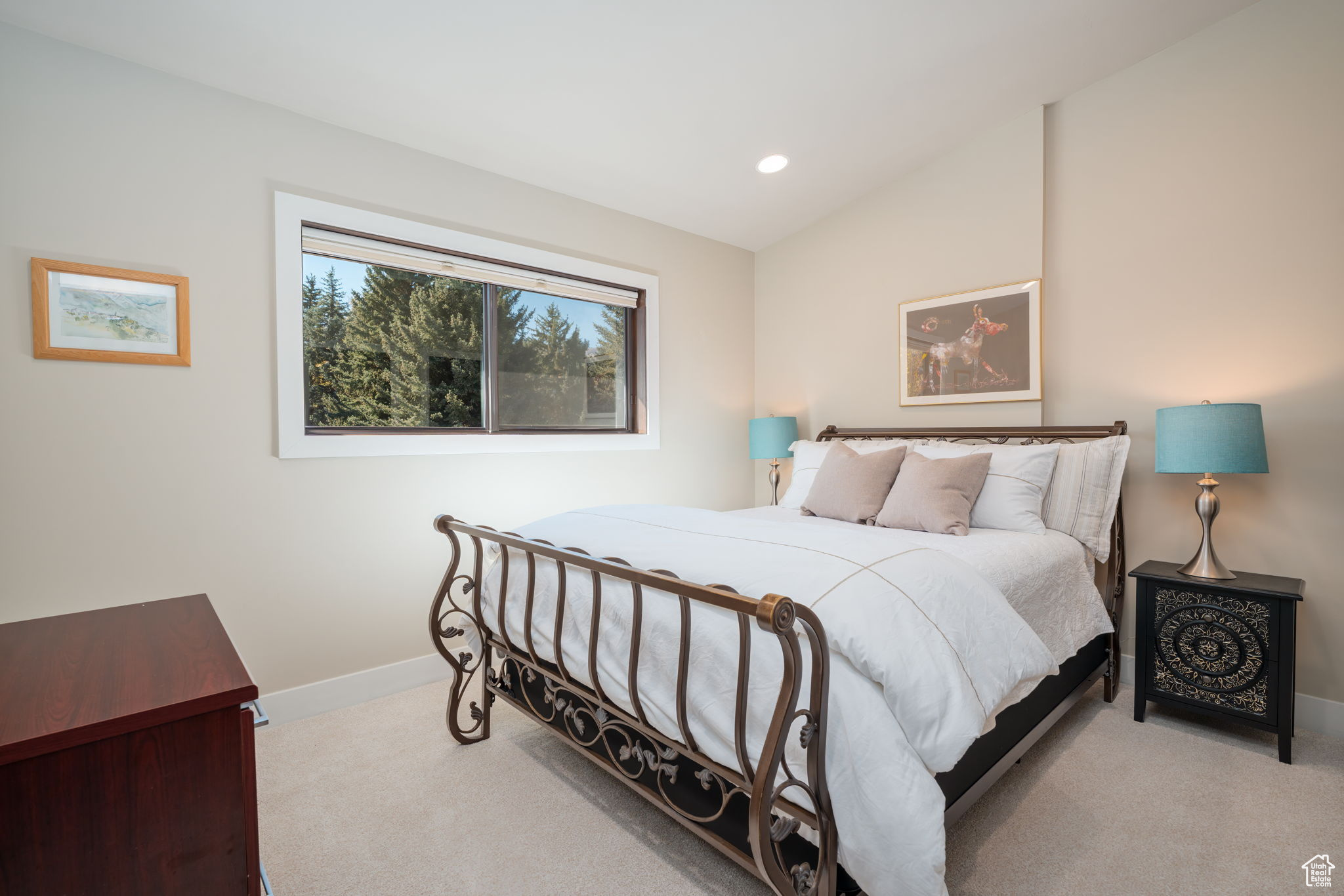 SILVER SPRINGS - Residential