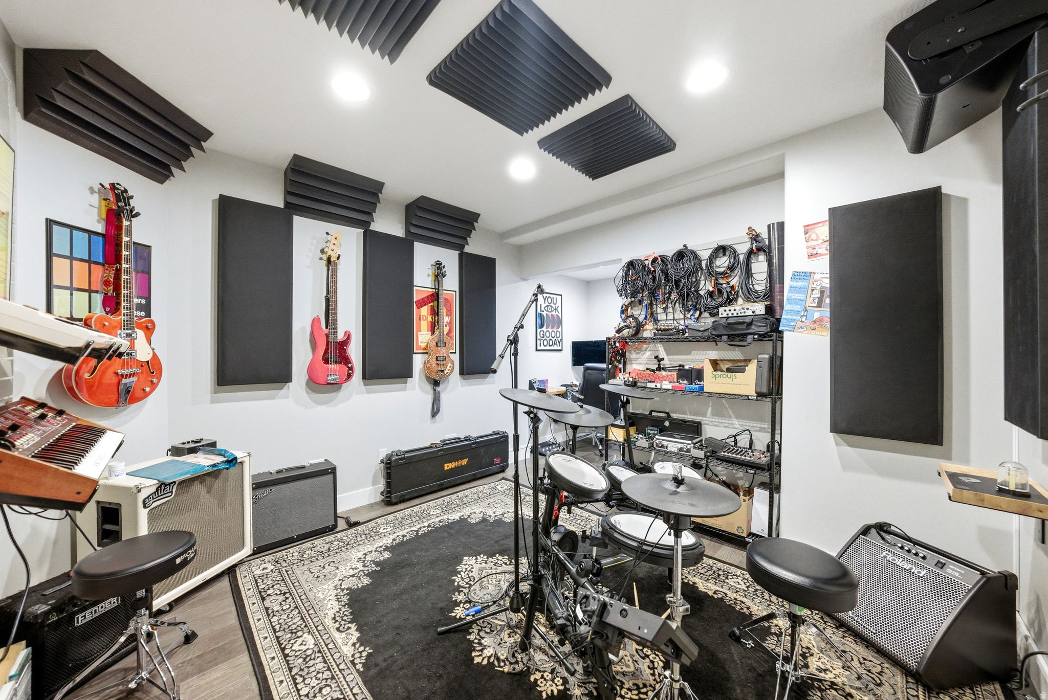 MIDAS CREEK - Residential