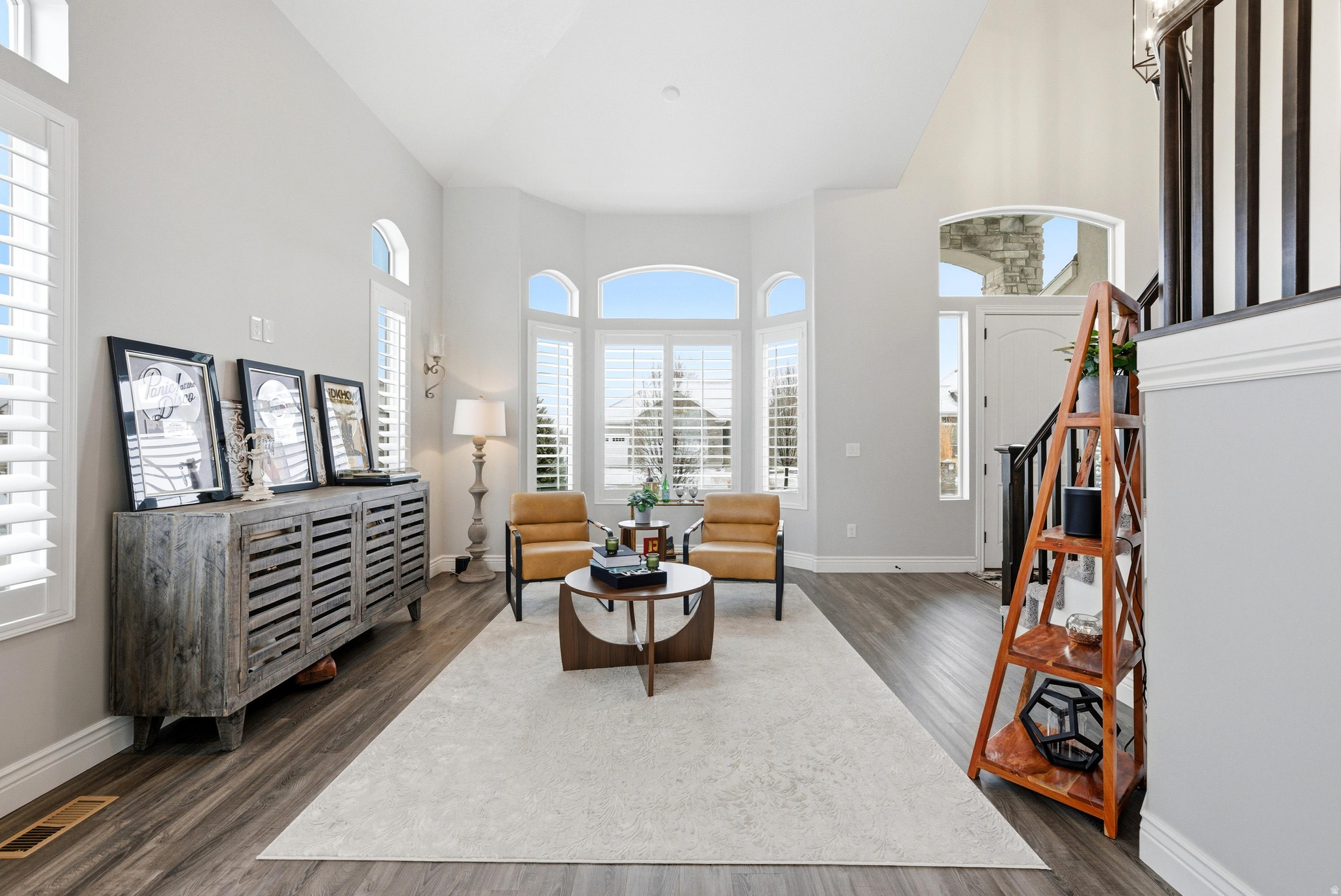 MIDAS CREEK - Residential