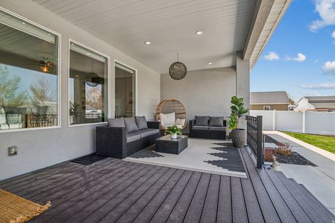 Tiny photo for 2872 W ROLLING CREEK WAY, South Jordan, UT 84095 (MLS # 2138454)