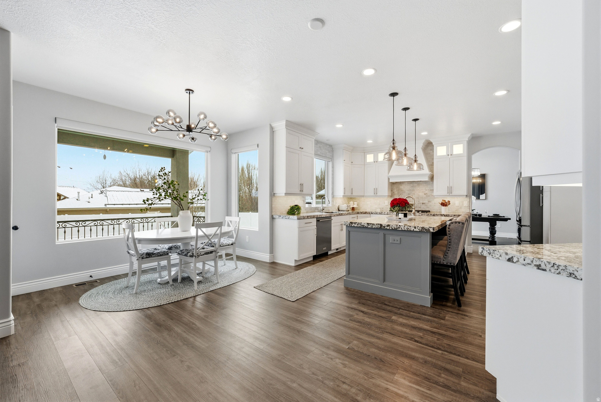 MIDAS CREEK - Residential