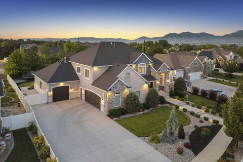 Tiny photo for 2872 W ROLLING CREEK WAY, South Jordan, UT 84095 (MLS # 2138454)