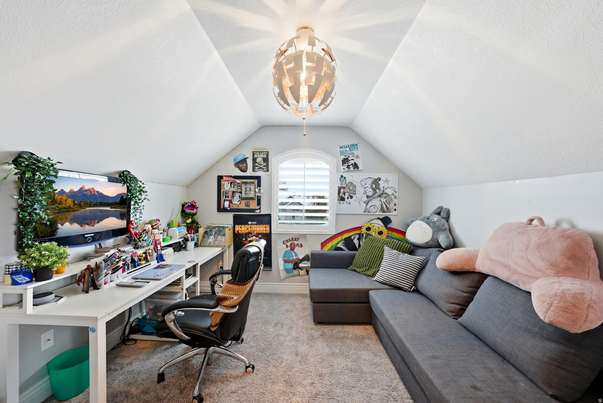 MIDAS CREEK - Residential