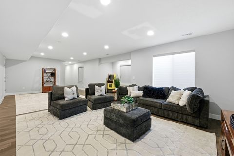 Tiny photo for 2872 W ROLLING CREEK WAY, South Jordan, UT 84095 (MLS # 2138454)