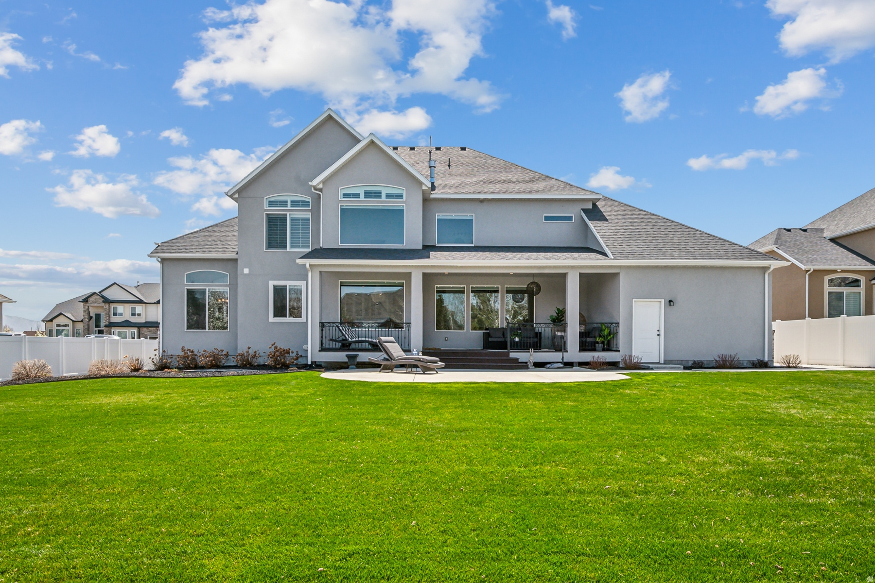 MIDAS CREEK - Residential