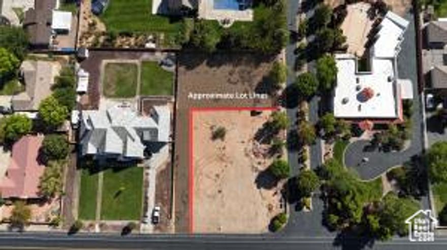 Beautiful *almost* half acre lot in the heart of Bloomington. Home plan for this lot is available.