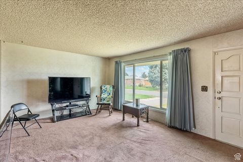 Tiny photo for 5485 W PAULETTE AVE, West Valley City, UT 84120 (MLS # 2111526)