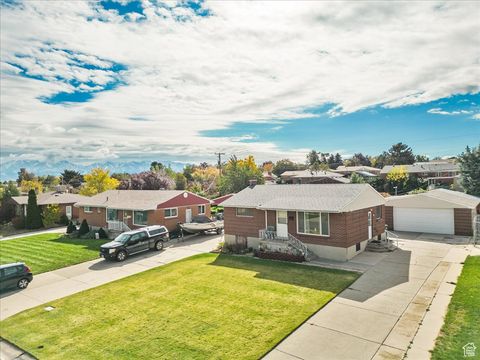 Tiny photo for 5485 W PAULETTE AVE, West Valley City, UT 84120 (MLS # 2111526)