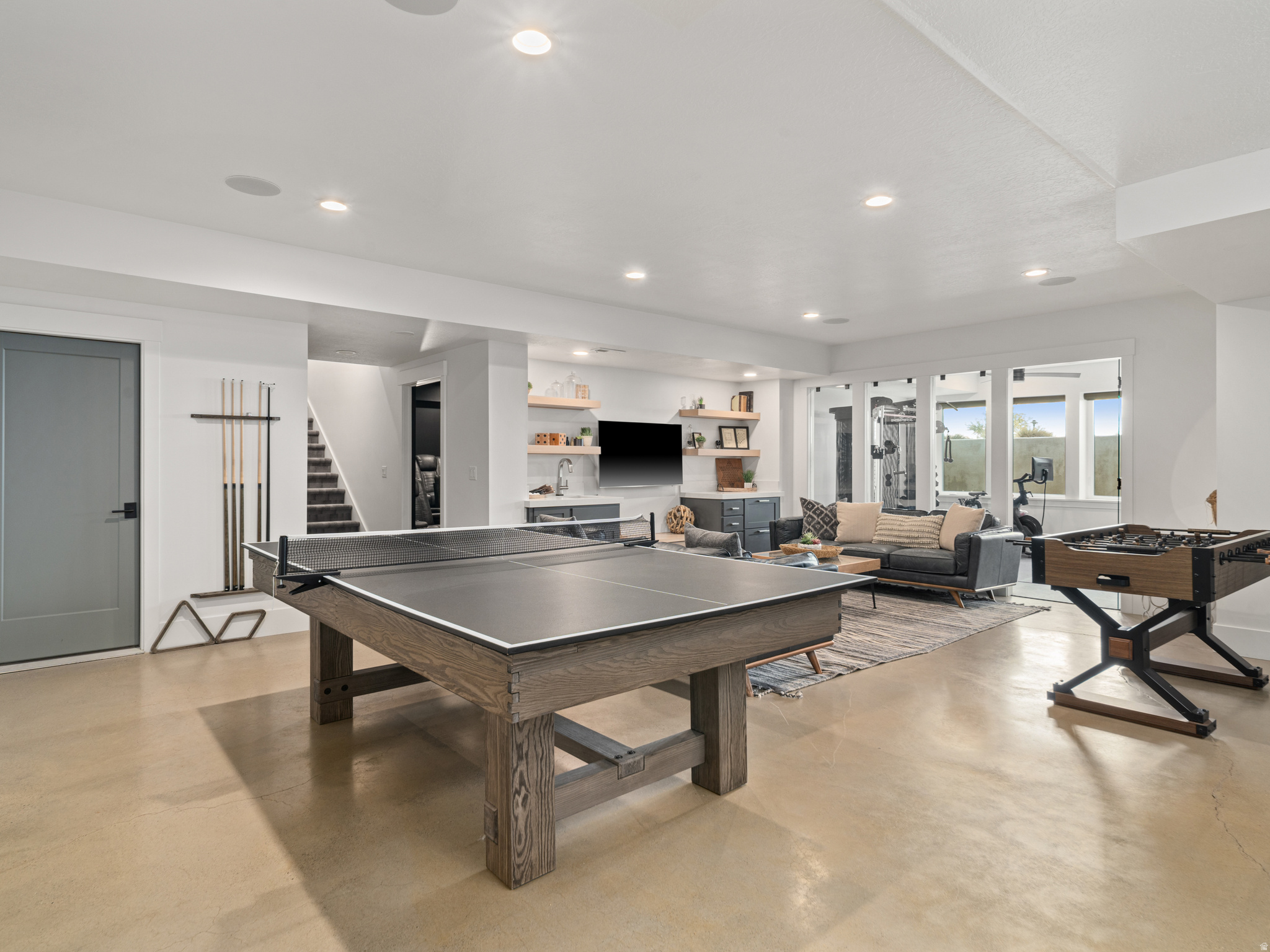 RESIDENCES - Residential