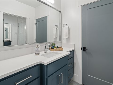 Tiny photo for 202 N FLAG ROCK DR E, Farmington, UT 84025 (MLS # 2124590)