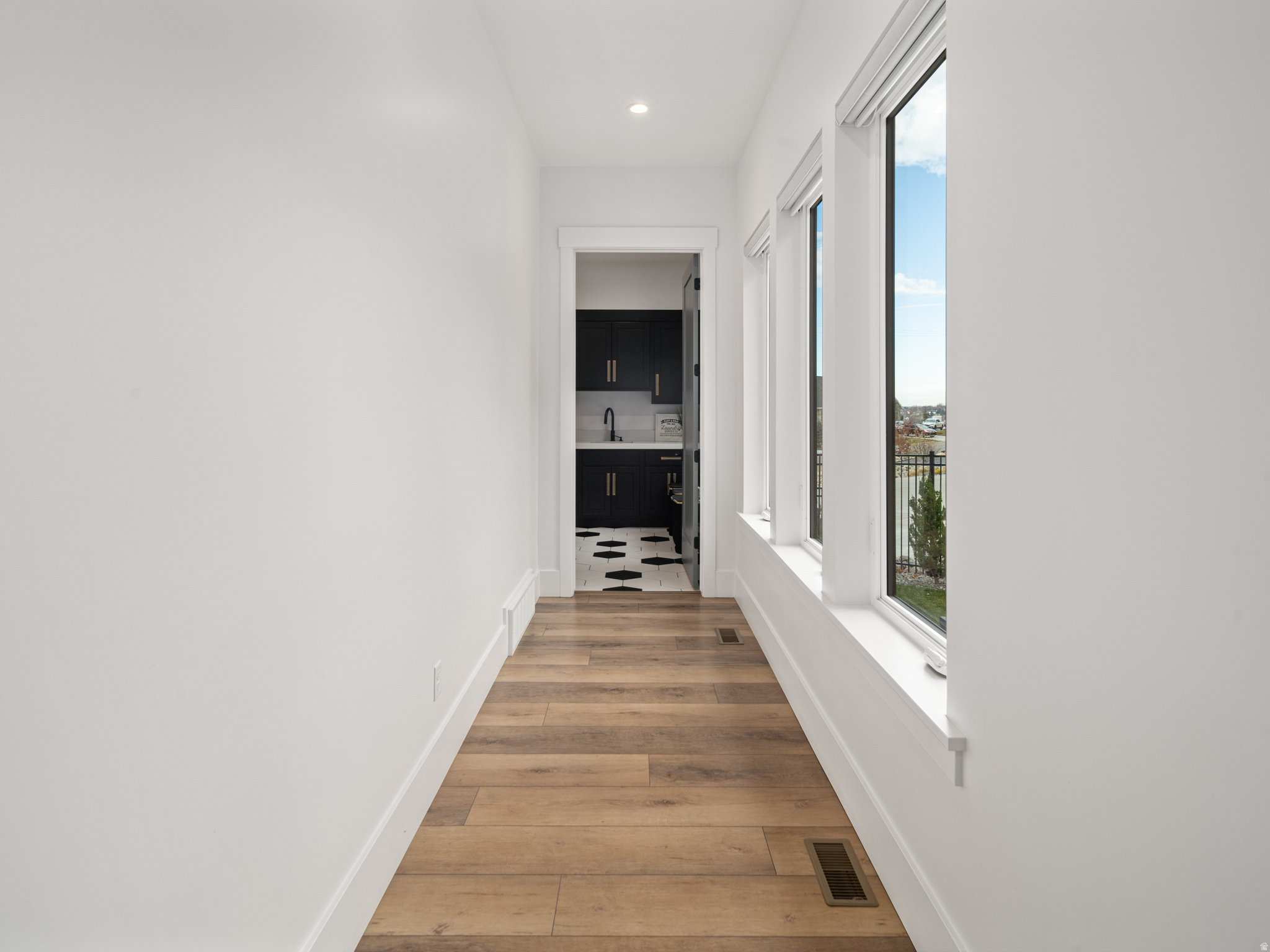 RESIDENCES - Residential