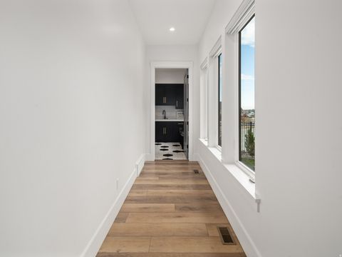 Tiny photo for 202 N FLAG ROCK DR E, Farmington, UT 84025 (MLS # 2124590)