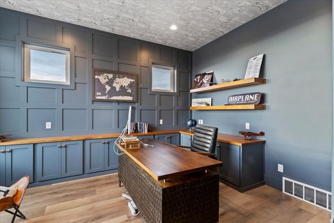 Tiny photo for 202 N FLAG ROCK DR E, Farmington, UT 84025 (MLS # 2124590)