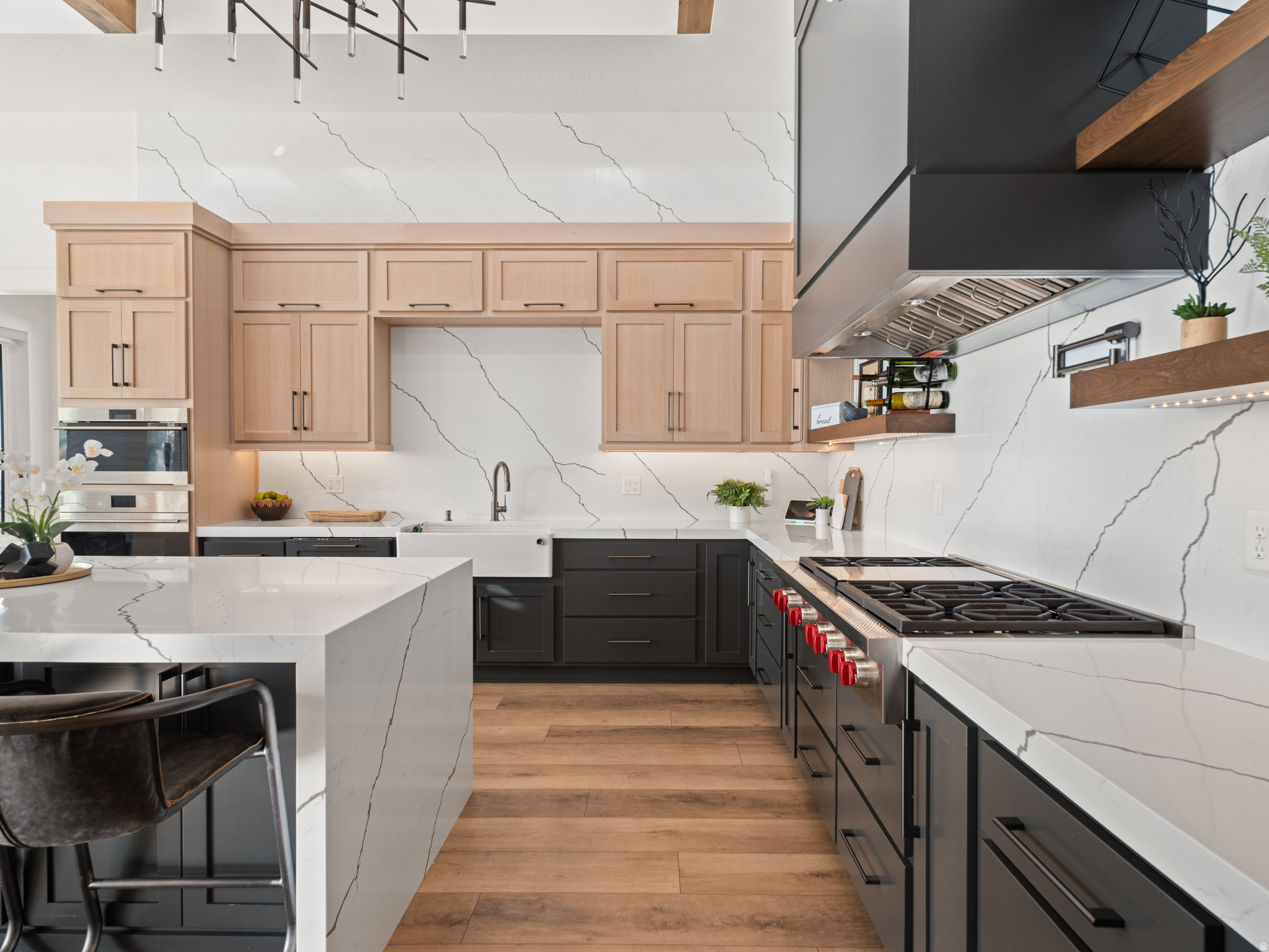 RESIDENCES - Residential