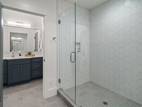 Tiny photo for 202 N FLAG ROCK DR E, Farmington, UT 84025 (MLS # 2124590)